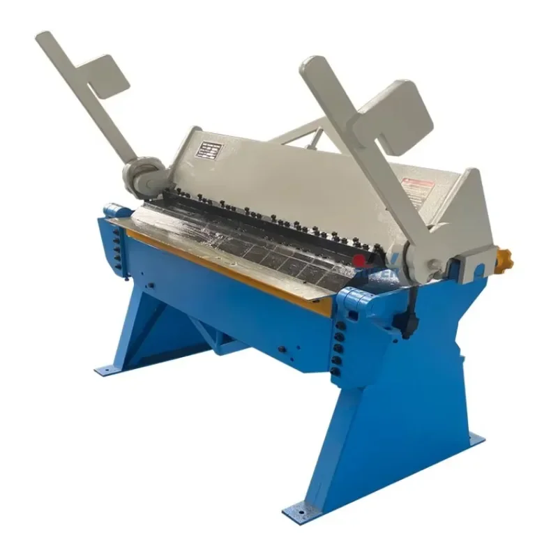 Small metal wrench operated bending clamping machine