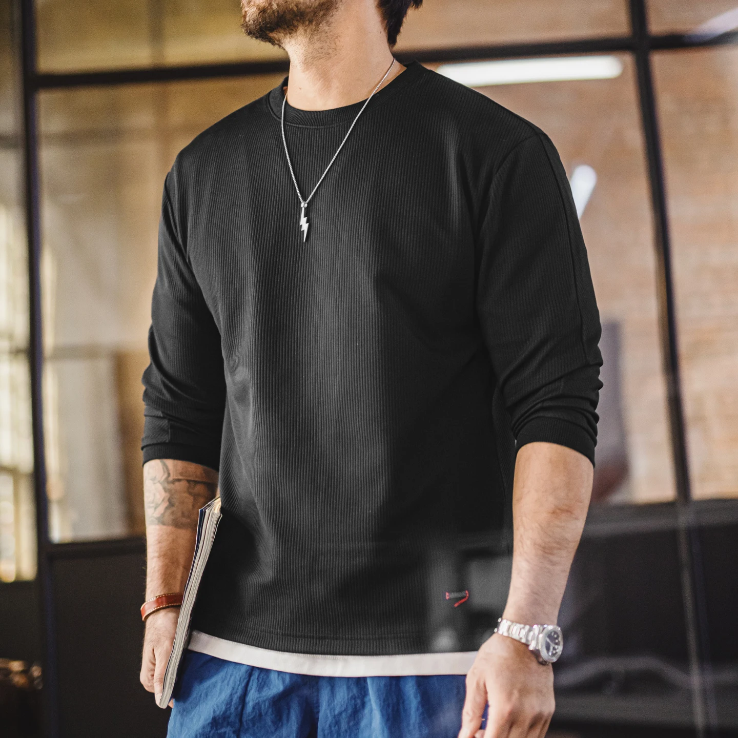 Maden Basic Solid Color Long Sleeve T-shirt Men‘s Crew Neck Sweatshirt Knit Casual Pullover for Spring and Autumn Layering Top