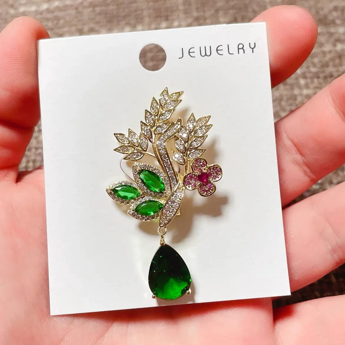 Fashion Green Yellow Leaves Flower Bouquet Wheat Ear Brooch for Women Creative Rhinestone Pin Suit Clothing Jewelry Accessories