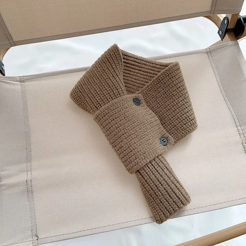 Sciarpa silenziatore per bambini calda di nuova moda invernale per bambini per ragazze dei ragazzi Bottoni in maglia con colletto incrociato Anello per il collo Sciarpe in tinta unita per bambini