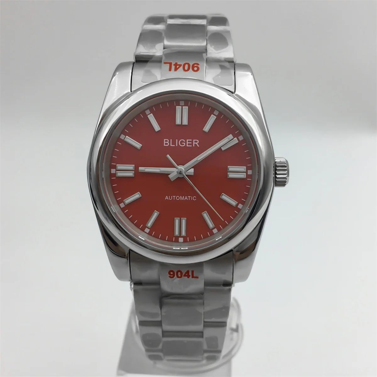 36mm/39mm Men\'s automatic watch NH35A PT5000 Red dial Green luminous polished bezel Stainless steel case bracelet Sapphire glass