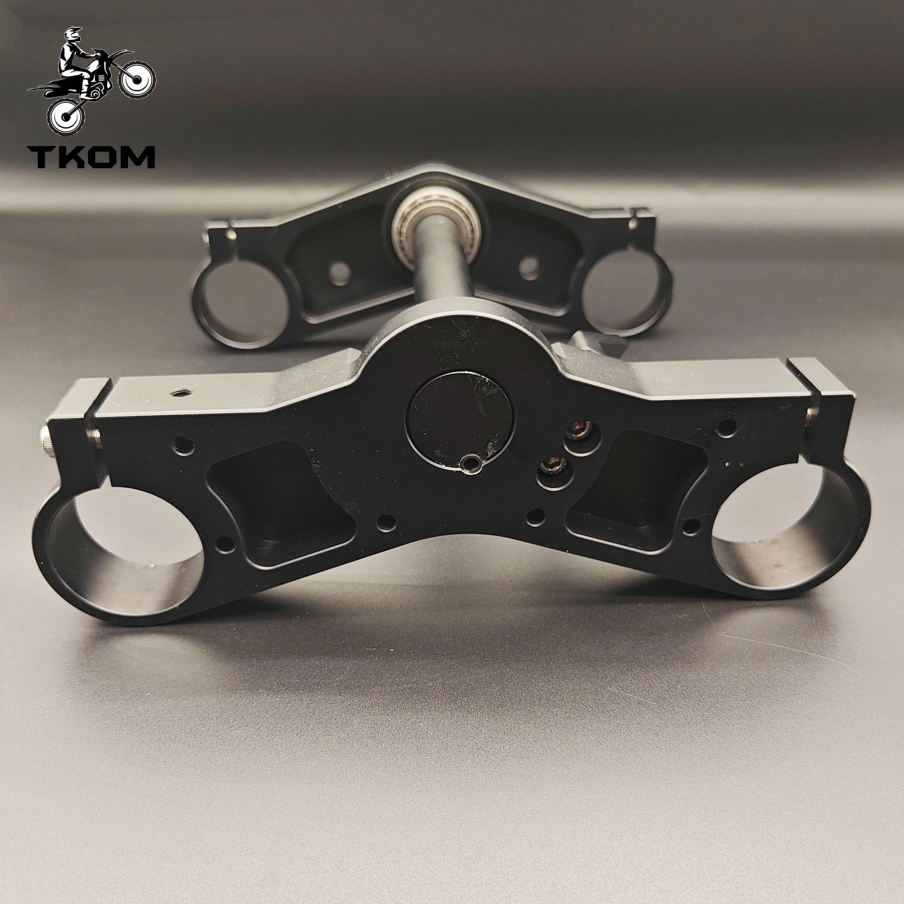 CT70 600mm Triple Tree Clamps Shock Absorber Direction Device Motorcycle Steering Column for Honda CT70 DAX