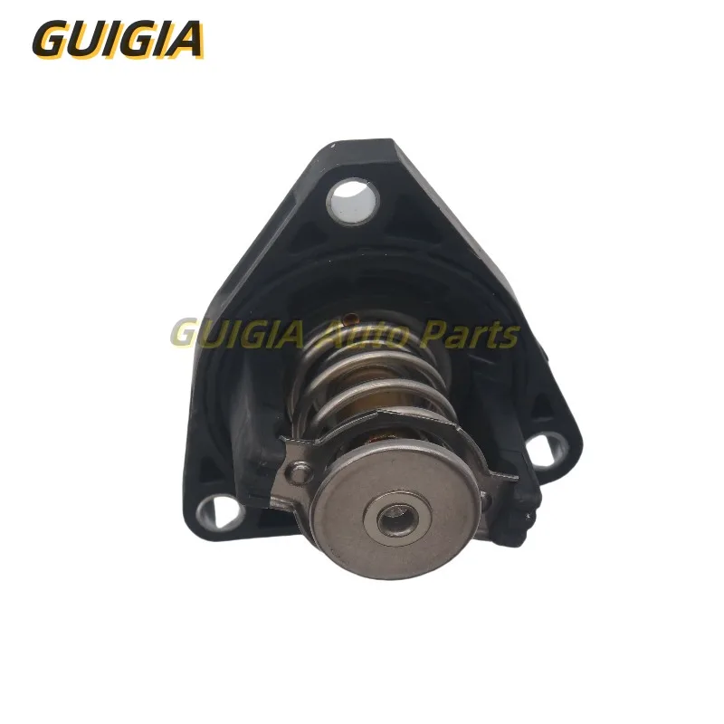 Obudowa termostatu płynu chłodzącego silnik 1603131020 do Lexus GS300 GS350 GS450H IS250 IS350 16031-31020 16031 31020 Części samochodowe
