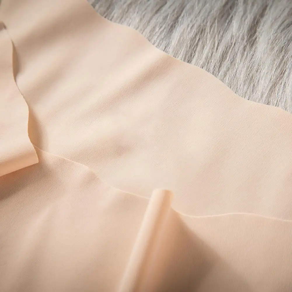 Эластичные-охлаждающие-супертонкие-трусы-из-ледяного-шелка-бесшовные-дышащие-трусы-с-волнистыми-краями-и-низкой-талией-женские-трусики