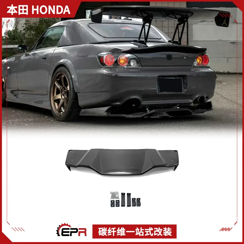 

Подходит для заднего спойлера из углеродного волокна Honda S2000 VTX, задней опорной пластины и задней защиты, окруженного модифицированными деталями.