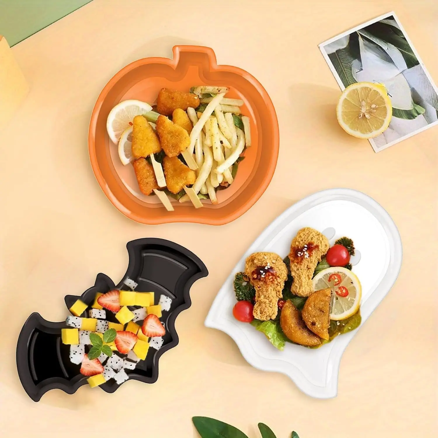 Reusable Halloween Plates Set Pumpkin Ghost Bat Serving Trays Food Grade Plastic for Snack Candy Dessert Party