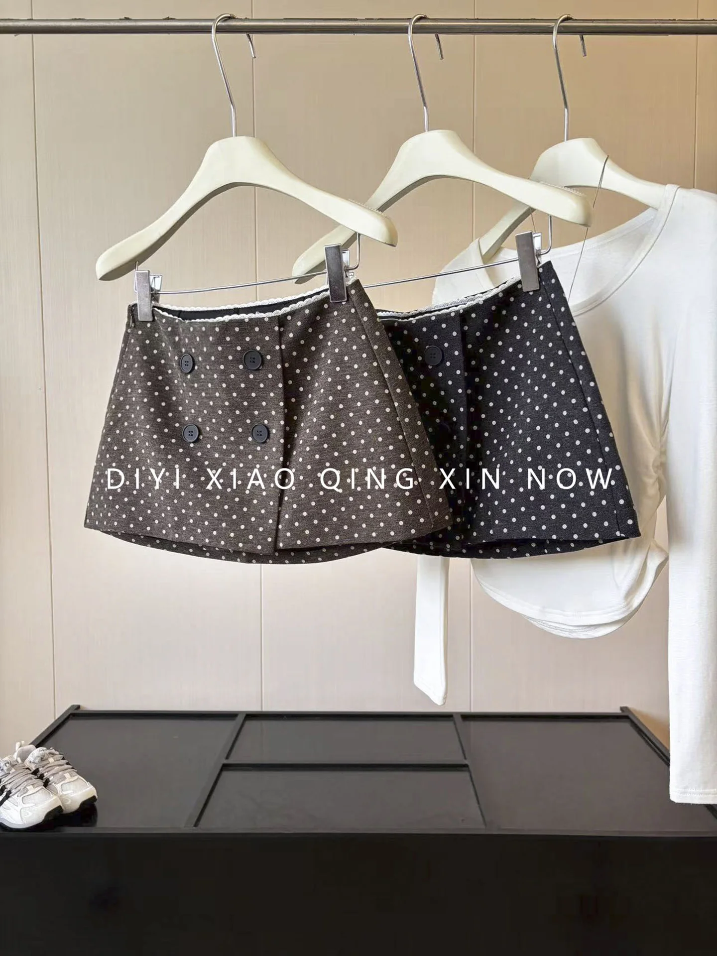 Black Polka Dot  Skirt Women's Autumn High Waist A-Line Half-length Faux Two-Piece Pants Skirt Double-Button Korean Style