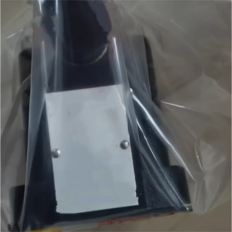 

Brand new original overflow valve SAGAM-20/10/210 10S SAGAM-20/10/100 10S