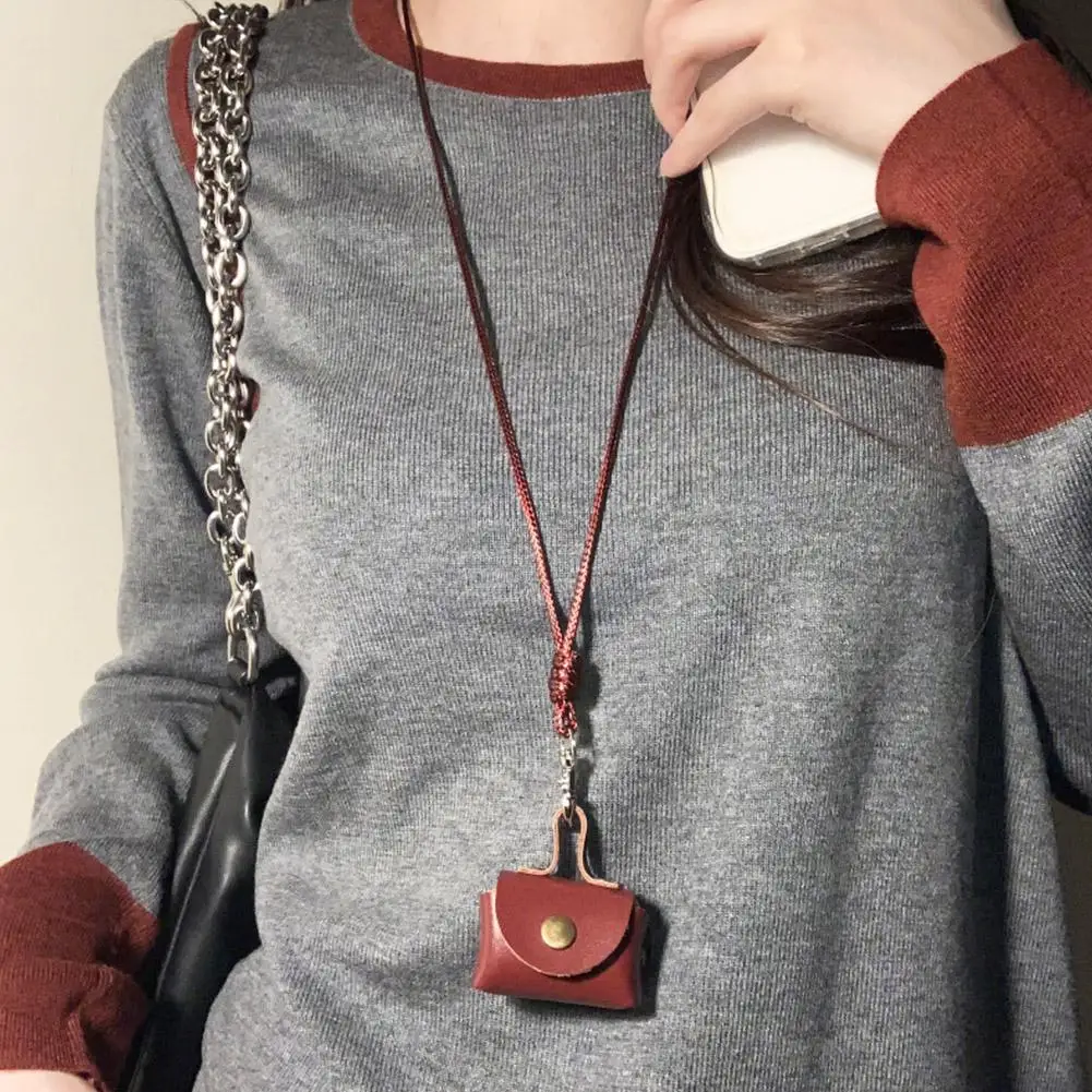 НОВАЯ-милая-маленькая-кожаная-сумка-в-стиле-ретро-длинное-ожерелье-для-женщин-модный-свитер-цепочка-на-шею-подвесные-украшения-универсальный-аксессуар-подарок