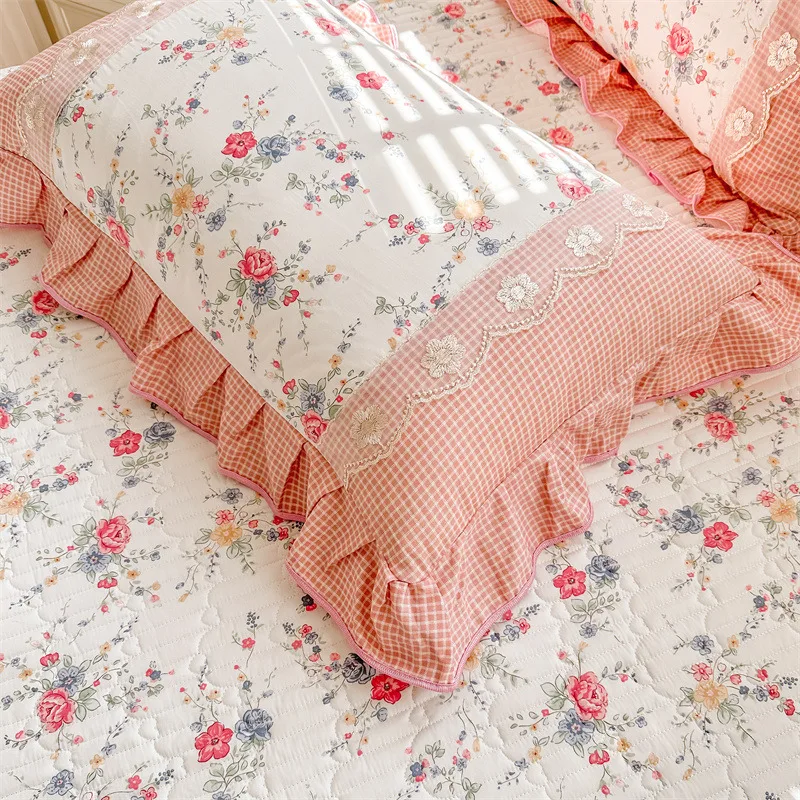 AI WINSURE Korean Vintage Cotton Quilted Double Bedspreads Bed Cover Queen Size Print Floral Ruffle with 2 Pillowcases