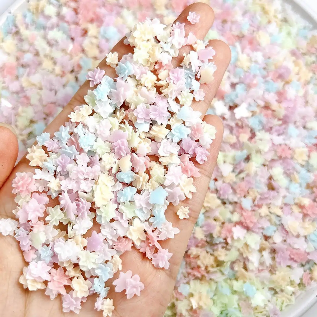 

Macaron Colored Sweet Flowers Resin Nail Charms New Soft Carving Irregular Blossoms Nail Art Decorations for DIY Nails Designs