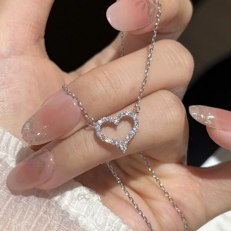 

Apaison Luxury Sparkling Full Moissanites 925 Sterling Silver Necklace Pendant for Women -Wedding Engagement Jewelry Gift