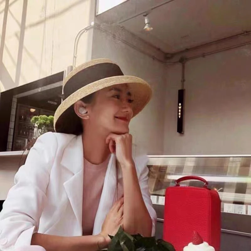 Nowy Stylowy Słomkowy Kapelusz na Ramiączkach, Modny Kapelusz Słomkowy Damski na Wiosnę i Lato, Ochrona Przed Słońcem, Plażowy Kapelusz w Stylu Vintage Hepburn