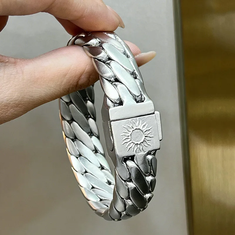 Sun Three Horse Whip Heavy Craft Solid Men's Handmade Bold Retro Bracelet