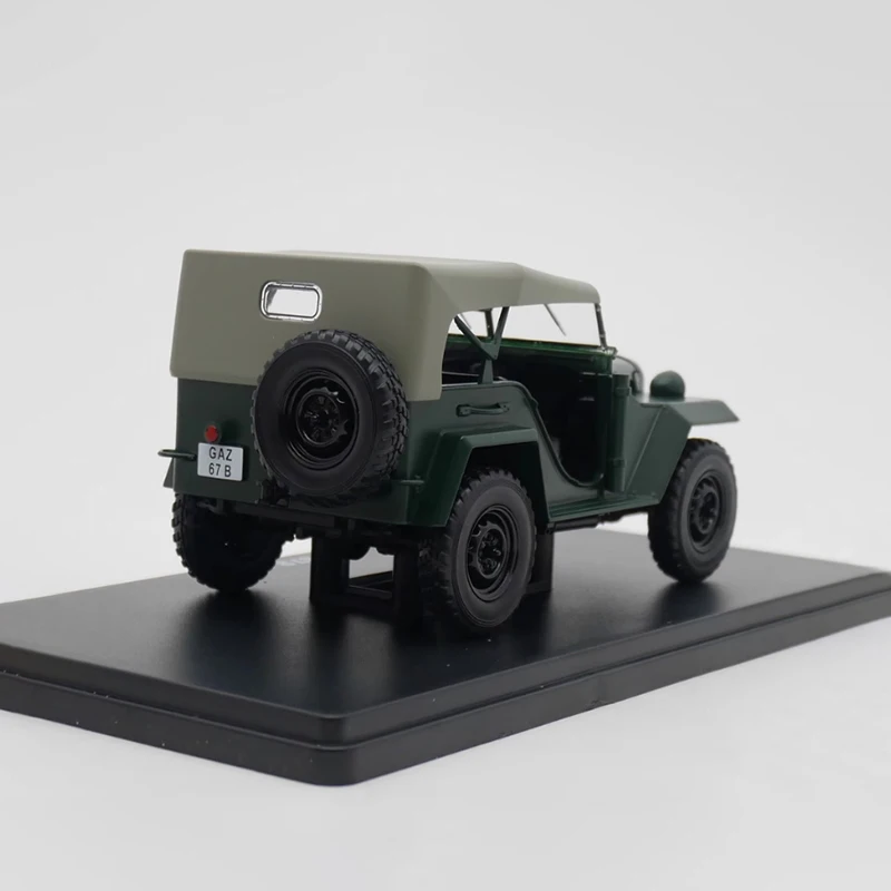 Diecast schaal 1:24 Gaz 67B 1944 terreinwagen legering retro nostalgie automodel eindproduct simulatie speelgoed statisch model