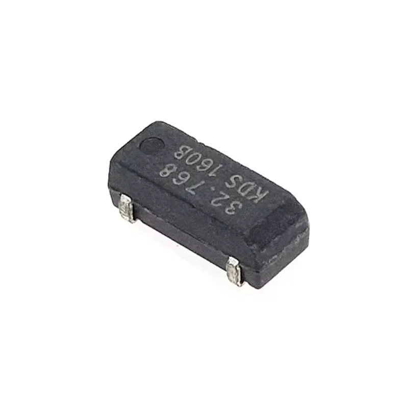 10PCS Brand new genuine MC306 32.768KHZ 4-pin 8*3.2MM surface mount passive crystal oscillator 4P 32.768K