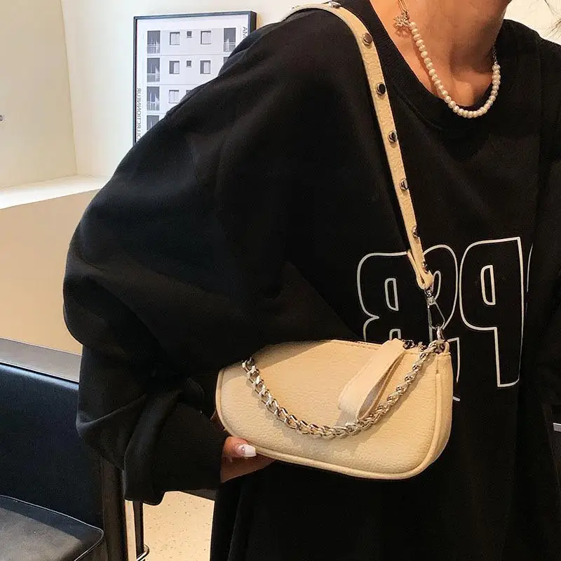 High Quality Retro Small Bag 2023 New Women's Bag Luxury Crossbody Bag Popular Rivet Single Shoulder Underarm Bag Wallet Handbag
