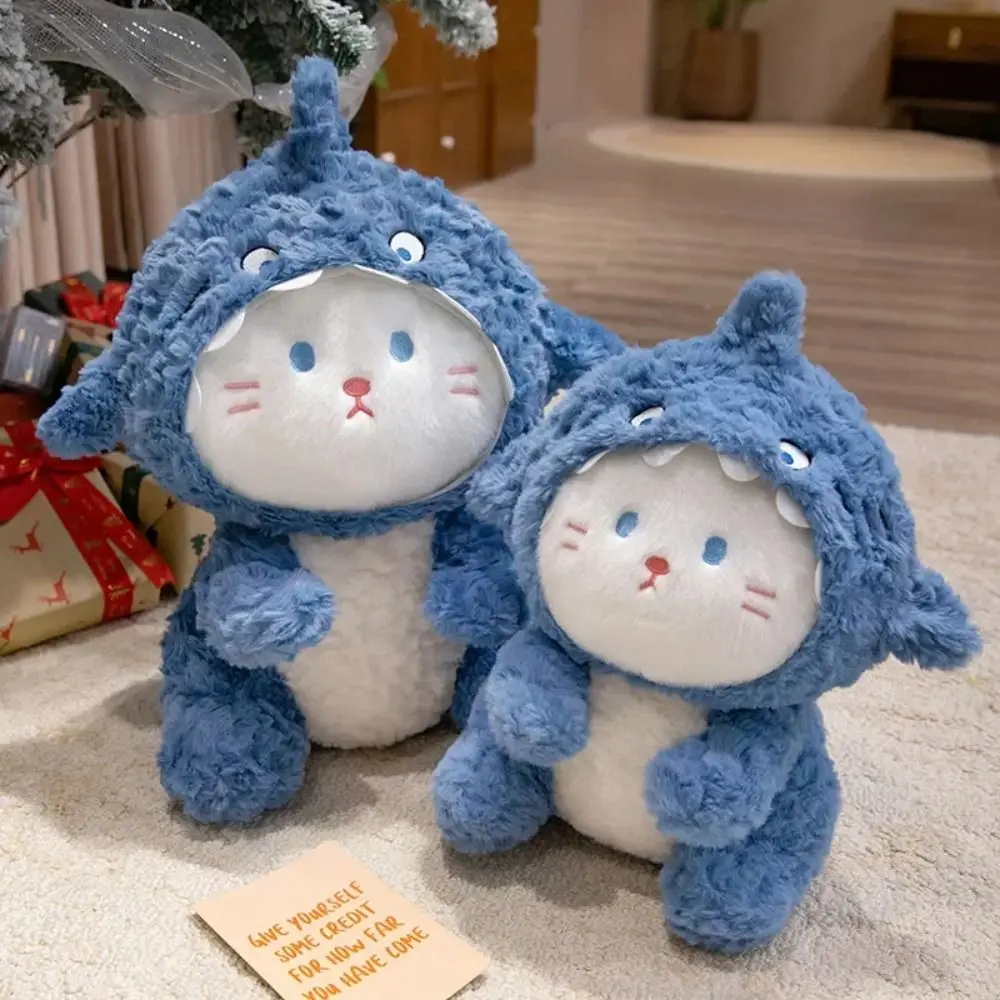 

Calico Cat Shark Cat Плюшевая кукла Пушистая мягкая акула Cat Плюшевая игрушка Kawaii Съемный капюшон Милый кот Плюшевая кукла
