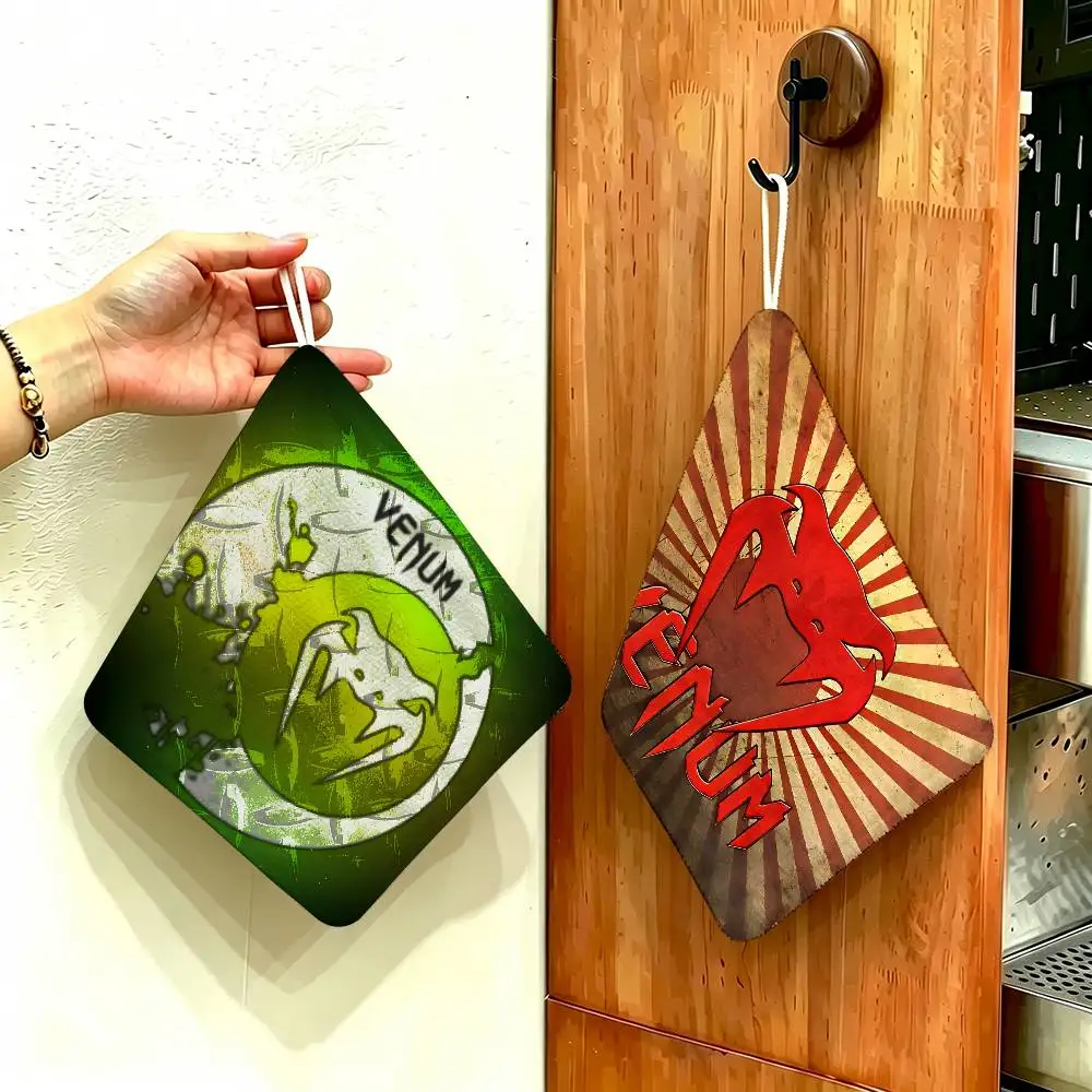 Fashion-V-venumS Hanging Kitchen Towel, Polyester Cotton Material, Wear Resistant Hand Wiping Towel for Home