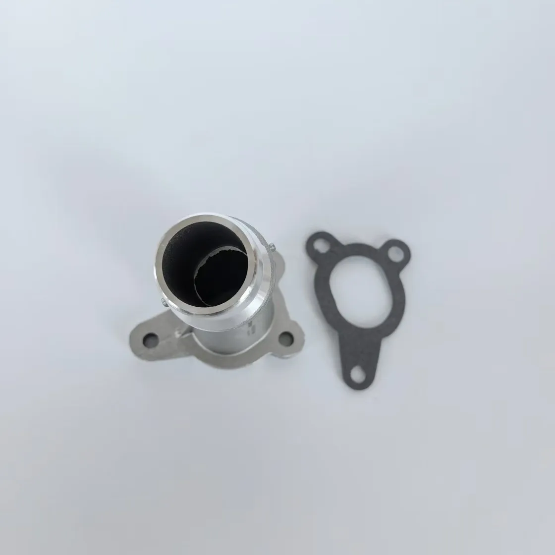 Brand New Engine Aluminium Connector Pipe With Gasket 11118511205 For BMW B38 B48 F35 F20 G38 G12 G01 G15 G20