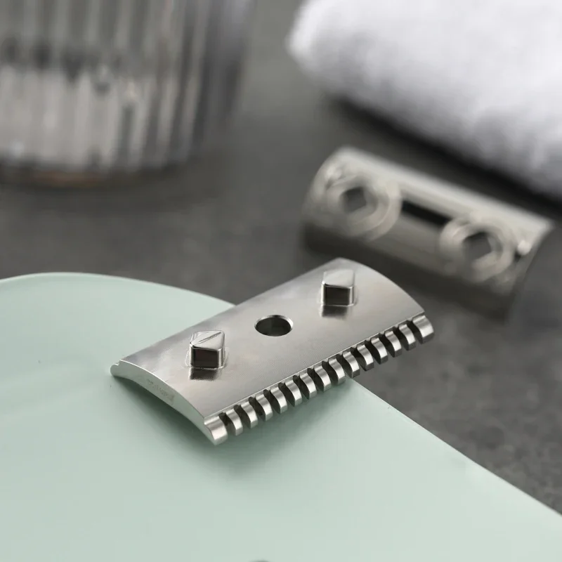 Yaqi-Cabeza de afeitar de seguridad pulida con arlín de acero inoxidable 316 para hombre, con espacio de hoja de 0,90mm para limpiar la barba, portátil