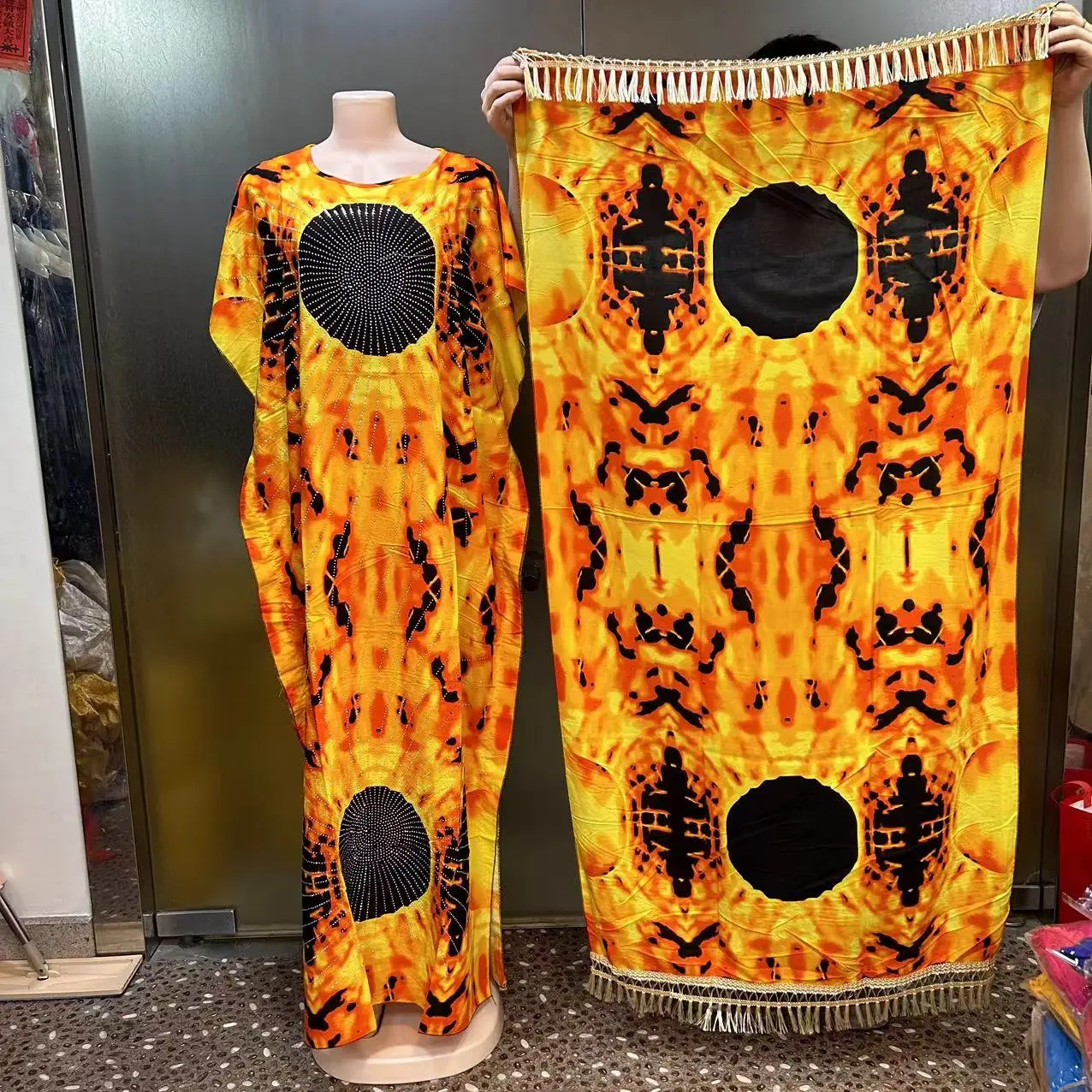 موضة جديدة مشرق اللون عادية فضفاض حار بيع الماس كبير عقال الصيف الأفريقي المطبوعة القطن الملابس النسائية