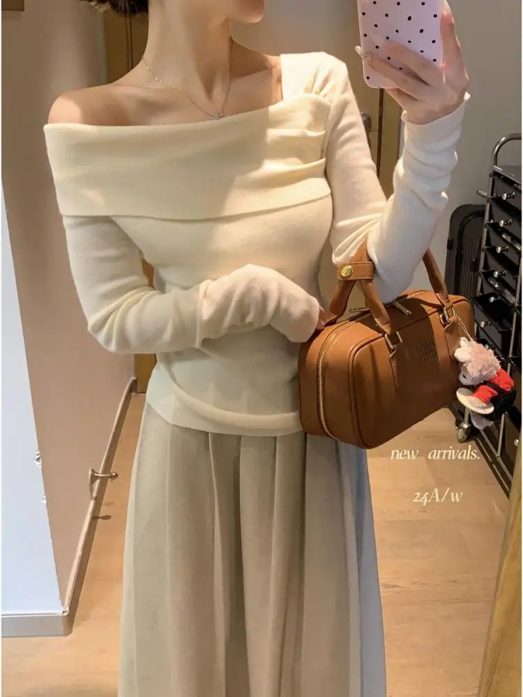 

Autumn Winter Solid Temperament Sexy Slim Off Shoulder Long Sleeve Knitting Sweater Women Office Fashion Pleated Tops New Simple