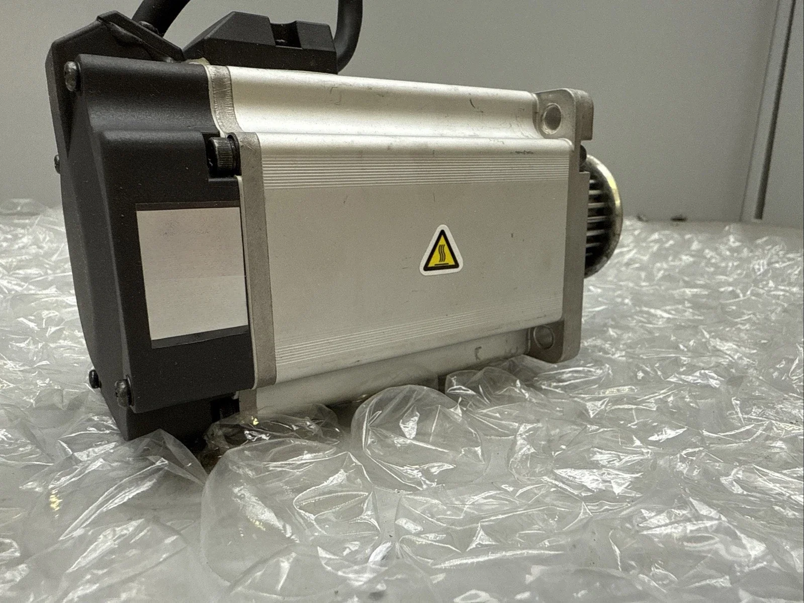 

Высококачественные НОВЫЕ 100% оригинальные MHME202GCHM MHME302GCGM MHME502GCGM MHME302GCHM MHME302GCH с гарантией 1 год