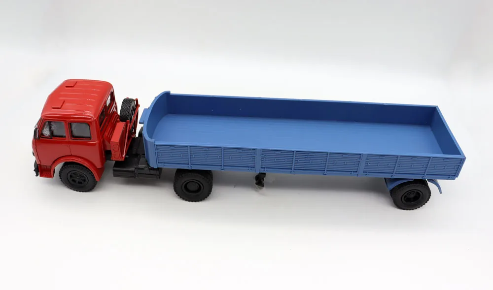 NEW 1:43 Scale 1963 MAZ-504 with semi-trailer MAZ-9380 USSR Long Truck Diecat Alloy Toy Model For collection gift