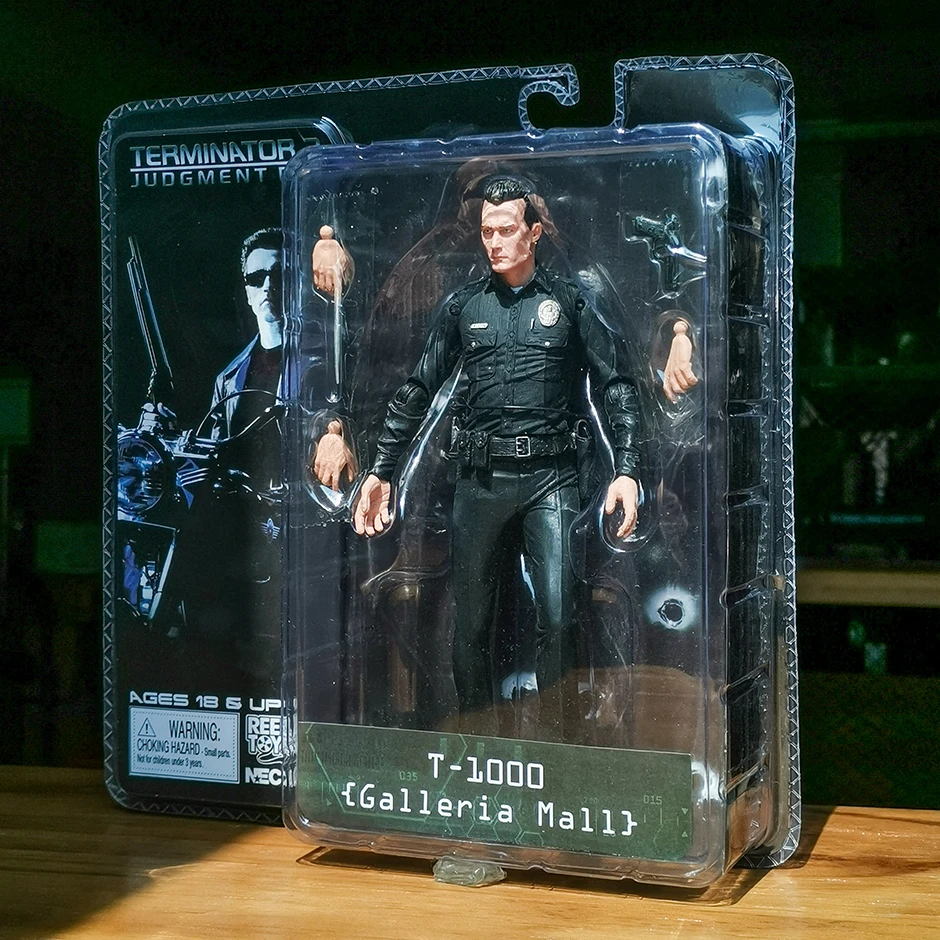 NECA The Terminator T-800 Pescadero Escape Joints Moveable Action Figure Toy