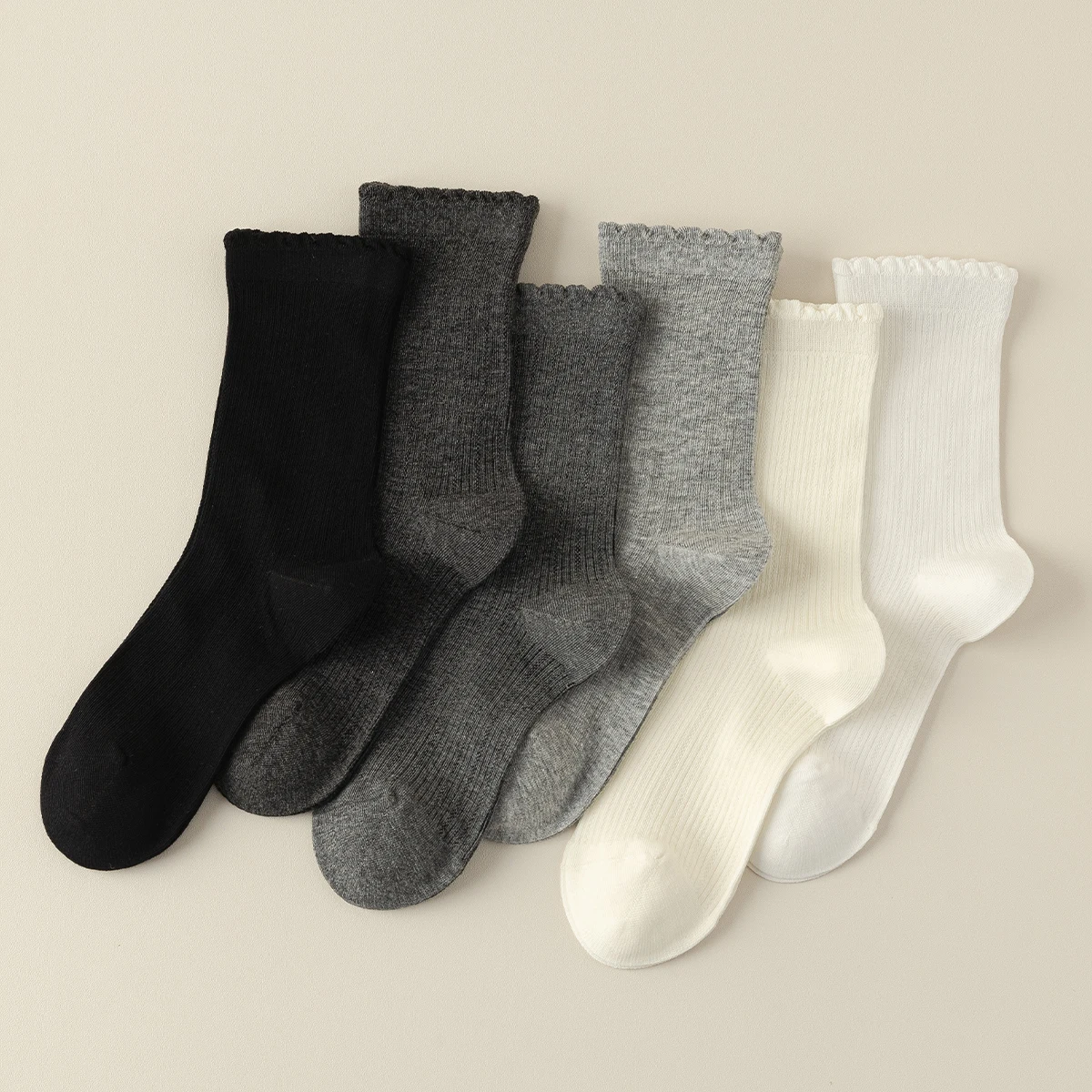 3 Pairs of Women's Cotton Summer Solid Color Simple Mesh Breathable Fashion College Style Spring and Autumn Mid Tube Socks