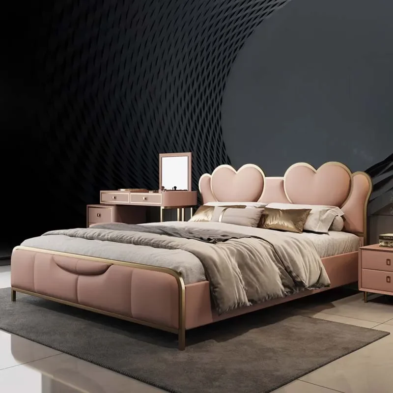 Pink Heart-shaped Love Bed Wooden Queen Size Safe Luxury Girls Couple Italian Bed Marriage Designer Nordic Cama Home Furniture