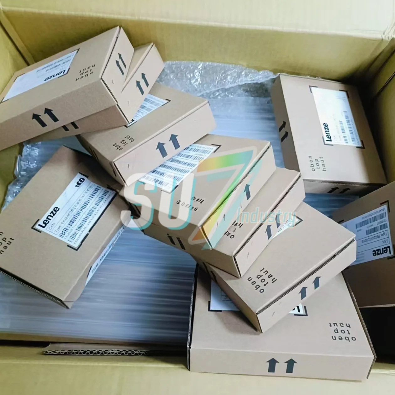 Frequentieomvormer Nieuwe originele E82ZAFCC010 E82ZAFCC200 E82ZAFCC201 E82ZAFCC210 E82ZAFUC001 E94AYCET-S