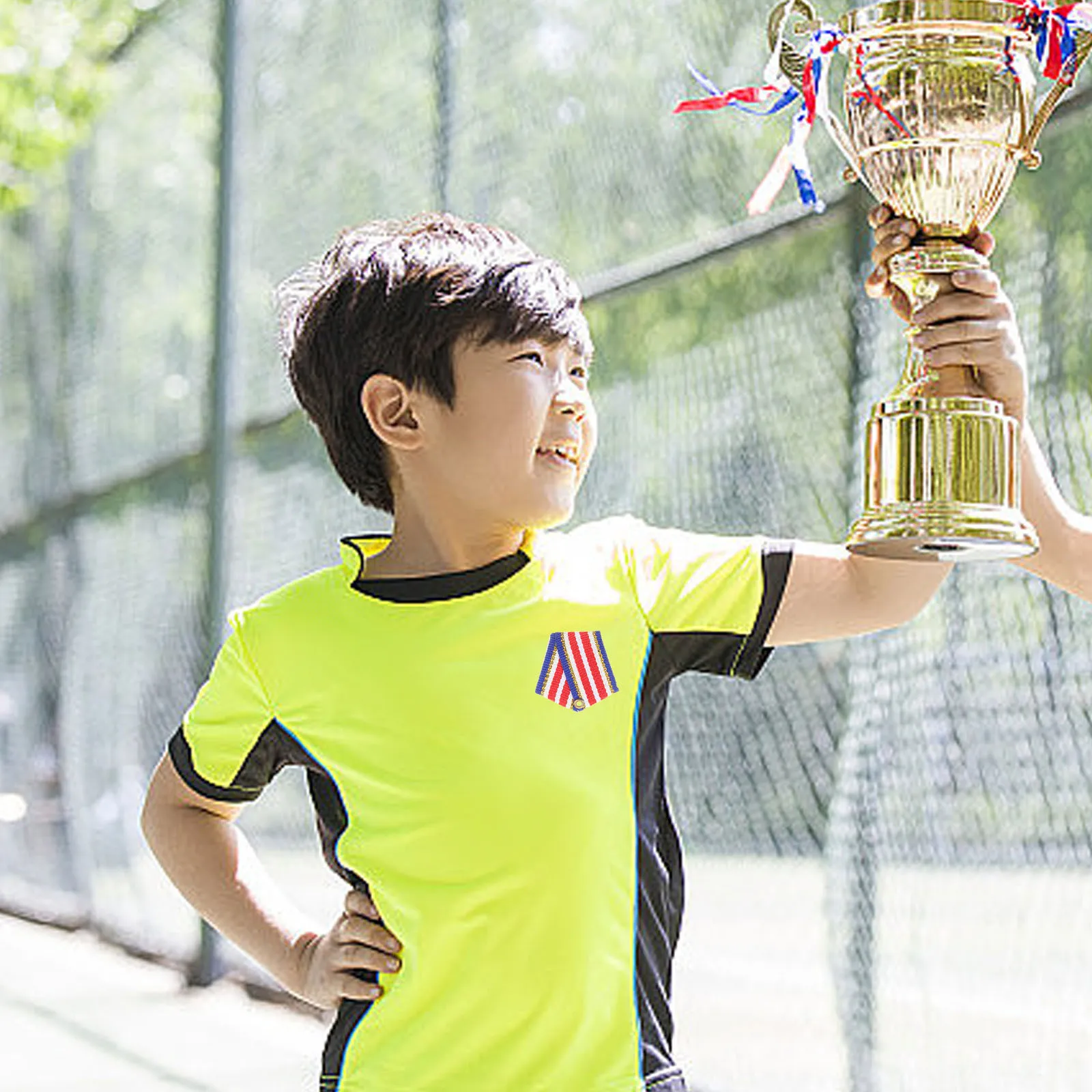 

5Pcs Metal Award Medals Decorative Lapel Pins Party Favors Competition Prizes Lapel Pin Metal Cloth Brooches