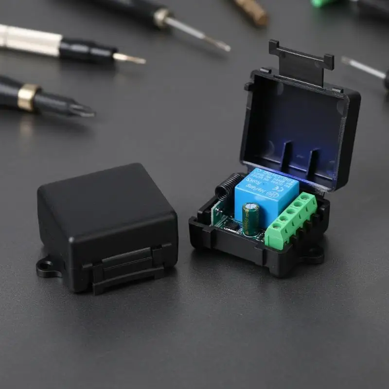 DC12V 433.92M Wireless Relay Board Interlock Remote Control Module with Protective Shell for Motor Gate Lock