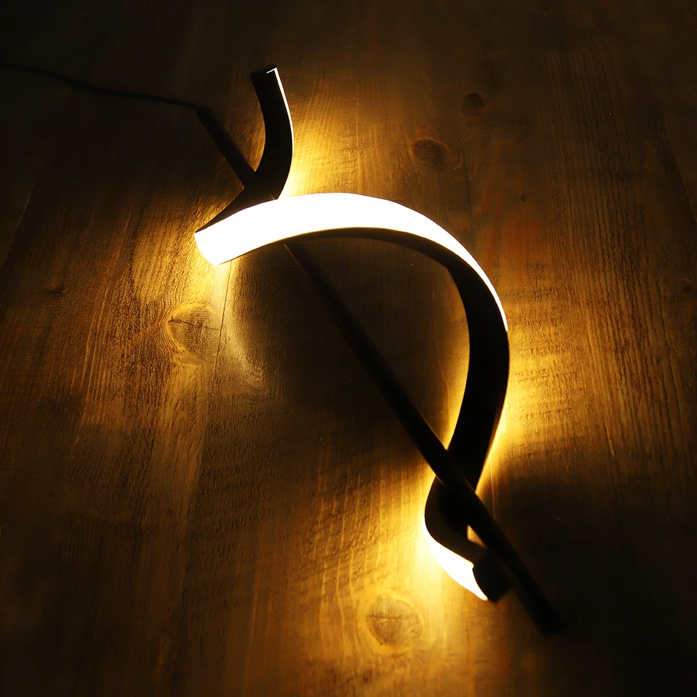 

Nordic Spiral Chandelier Minimalist Spiral Hanging Lamps Metal Modern Atmosphere Chandelier for Living Room Dining Room