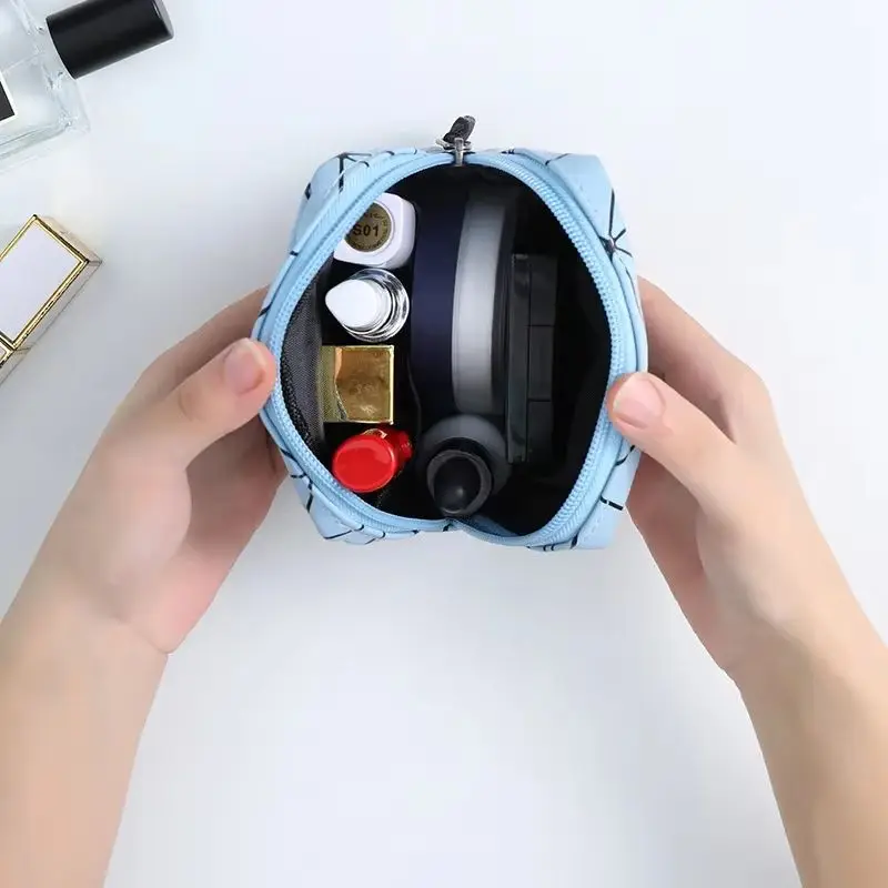 

Sanitary Towel Bag Portable Coin Purse Card Holder Case Portable Zipper Mini Lipstick Cosmetic Bags Keys Earphone Organizer