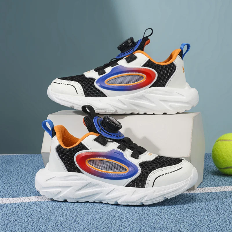 A pair of net-patterned children's sports shoes suitable for summer wear, lightweight and durable sports shoes JT-2601D