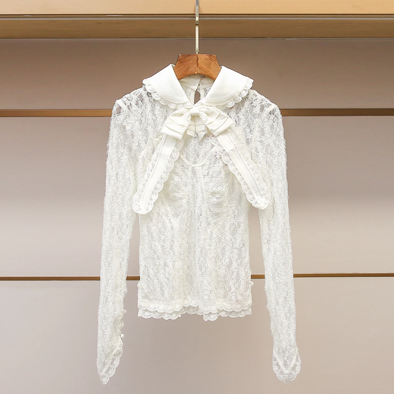 

Женская модная блузка с длинным рукавом, кружевом, декоративным узлом и воротником-стойкой, зимняя новинка, двухслойная