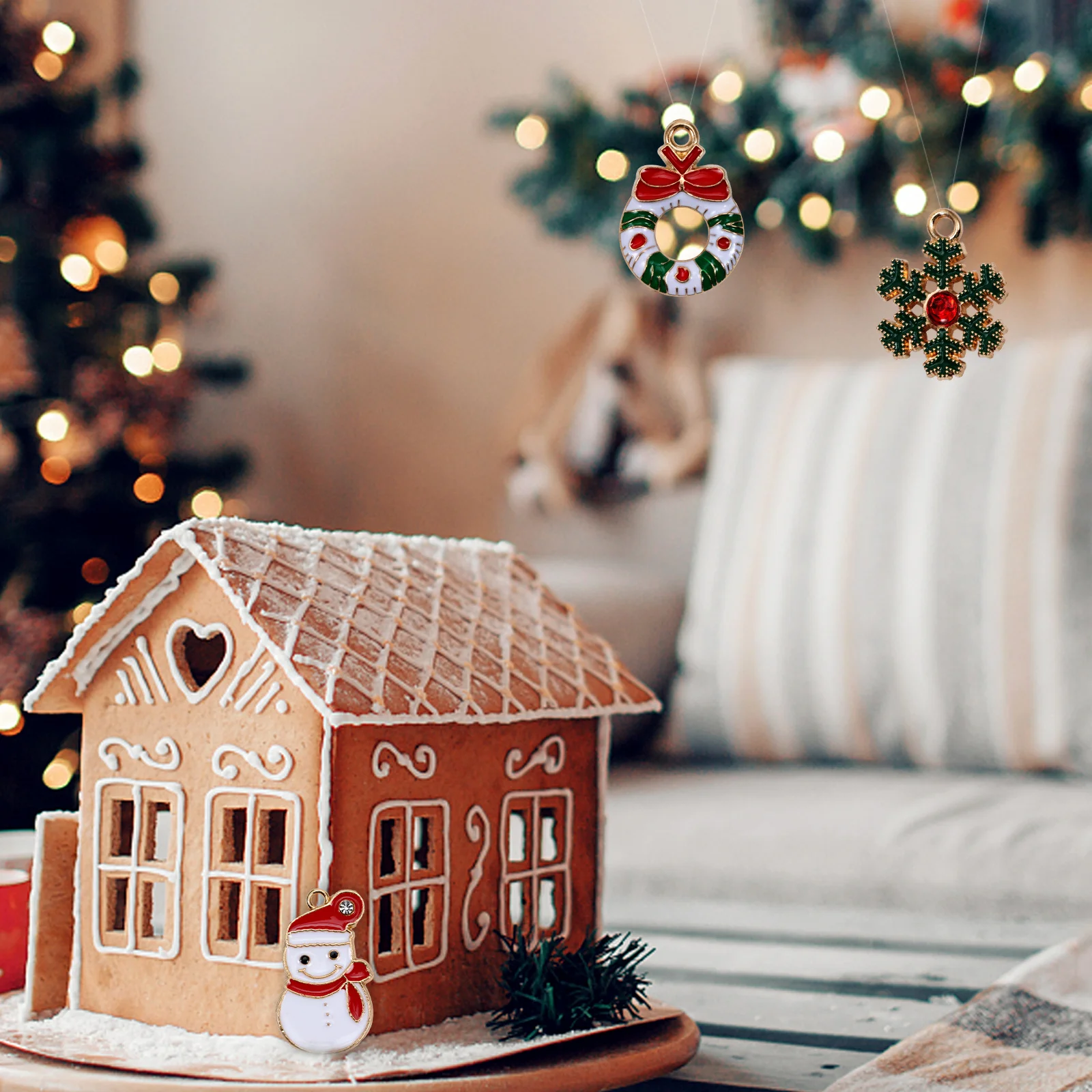 

50Pcs DIY Charm Pendant Set Christmas Themed Alloy Pendants with Hanging Holes for Necklace Earring Craft Projects