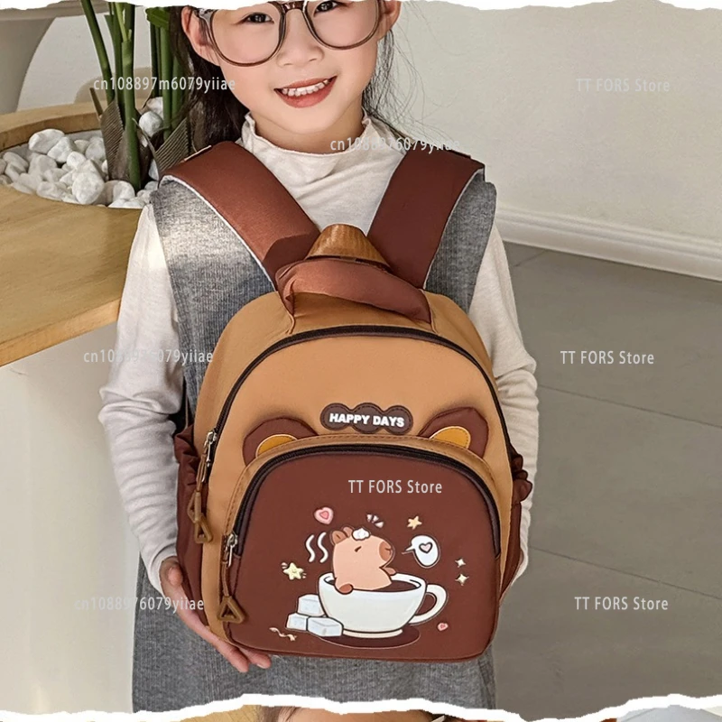 กระเป๋าเป้เด็กเล็กแบบใหม่ ลายคาปิบาร่าน่ารัก กระเป๋านักเรียนลำลองสำหรับเด็กชายและเด็กหญิง เหมาะสำหรับเด็กก่อนวัยเรียน ของขวัญวันเกิดและวันหยุด