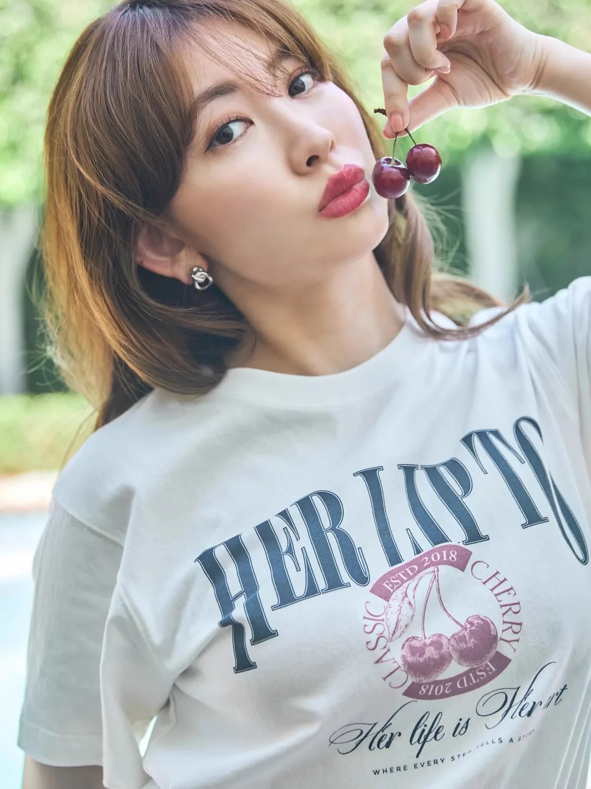 T-shirt imprimé cerise en édition limitée Or Sve Haut pour femme en pur coton Quatre couleurs disponibles Trajet Sle Taille haute A-Li...