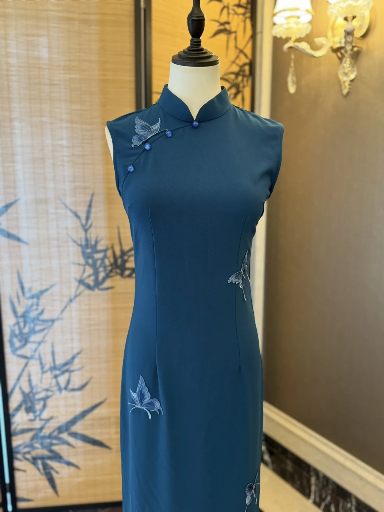 ele-bla-blue-embroidery-svel-qipao-spring-ball-lady-faionable-slimming-breathable-polyester-fiber