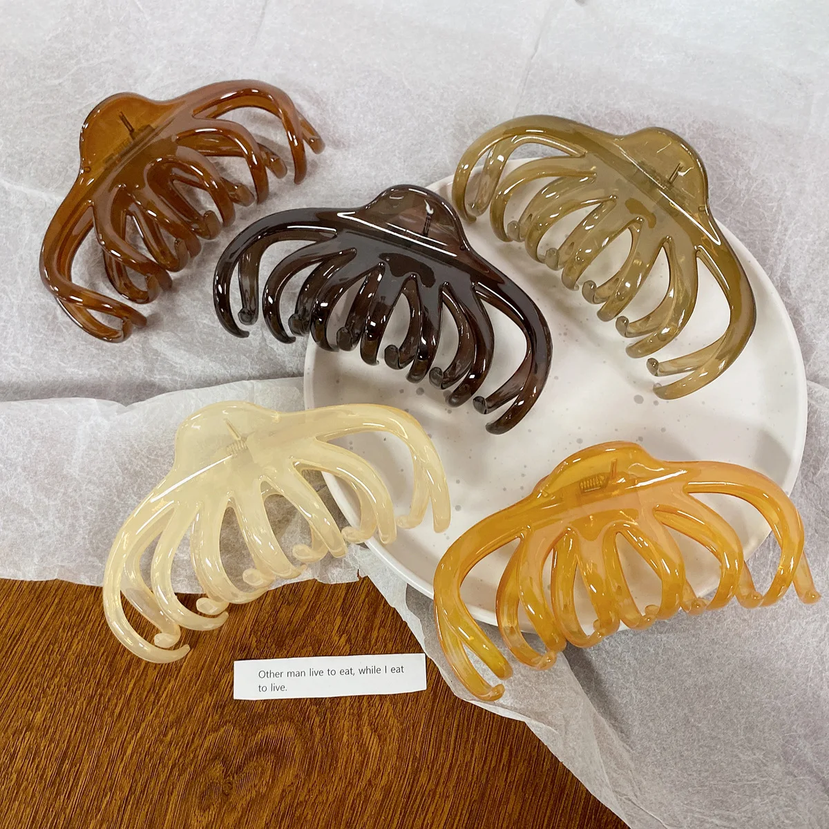 

Octopus Grabbing Giant Energy Grabbing Super Large 13CM Hair Capacity Multiple Hair Clips Back of Head Coiled Hair Shark Clip