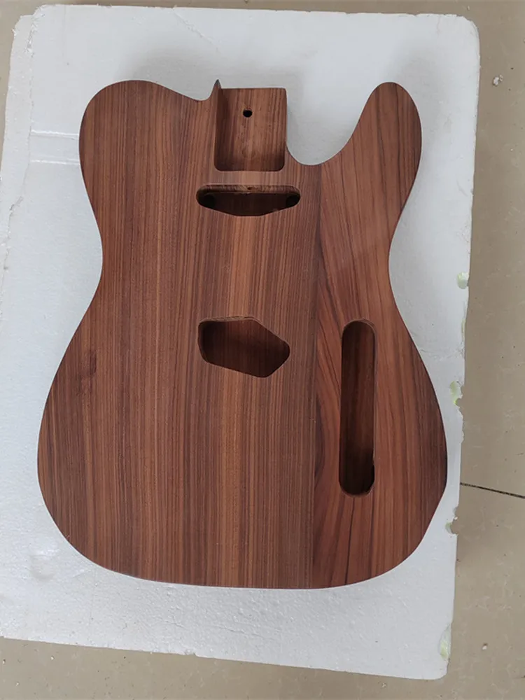 

Rosewood 6-string Electric Guitar, Classic Crafting, Fingerboard, Customized Free Transportation