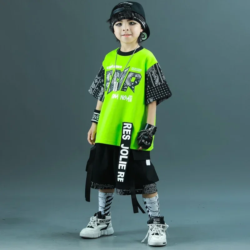 

Boys Hip Hop Streetwear Sets Green Short Sleeve T-shirt Black Shorts Cool Street Dance Outfits Group Stage Performance Clothes