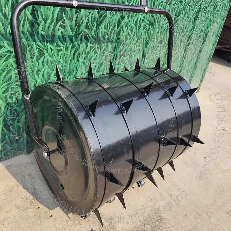 rouleau-de-pelouse-de-jardin-plat-rouleau-de-pelouse-deux-en-un-respirant-avec-clous-a-cone-triangulaires-ameublissement-de-pelouse-non-motorise