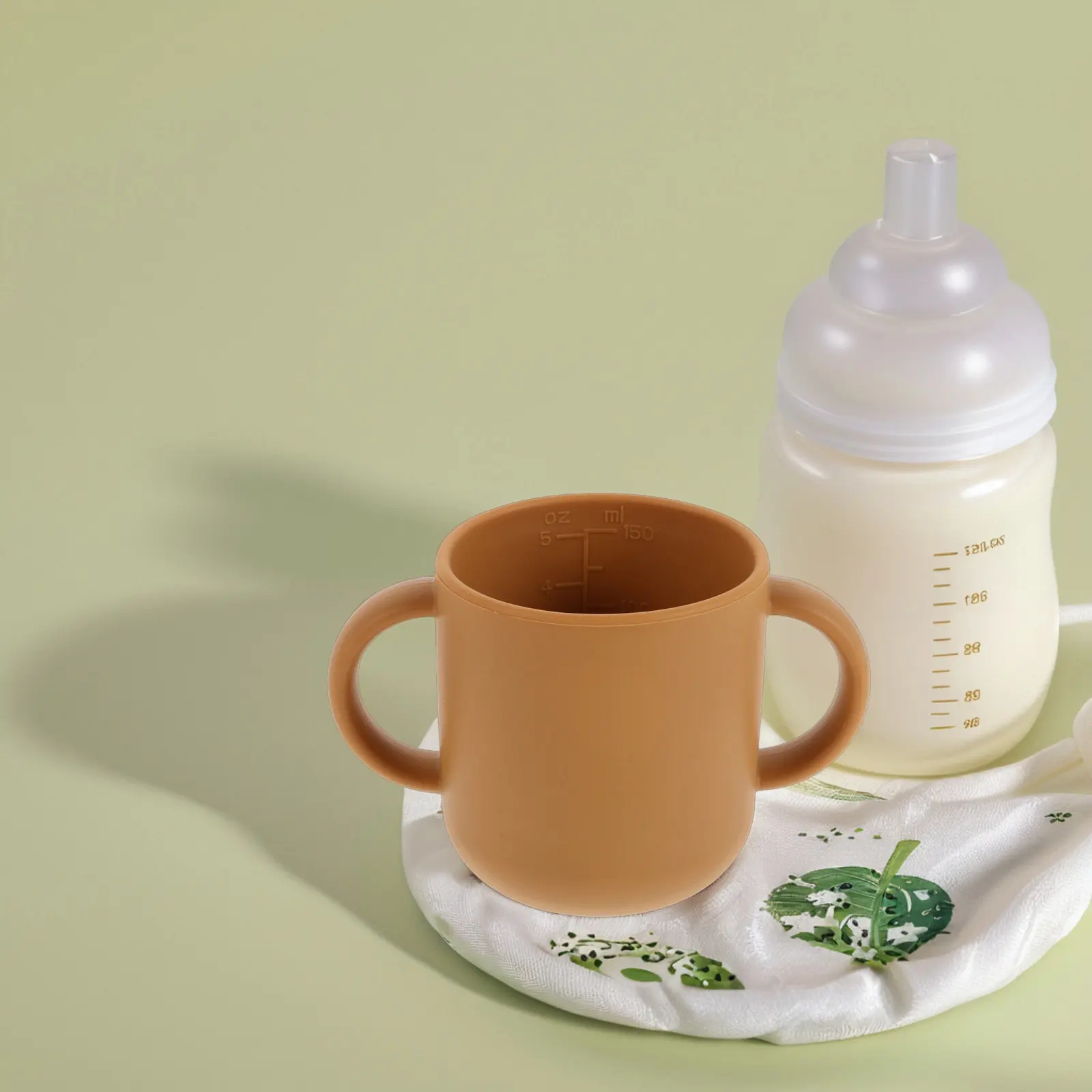 

Silicone Baby Training Cup Toddler Open Cup with Two Handles Lightweight Portable Drop Proof for Water Coffee Hot Chocolate