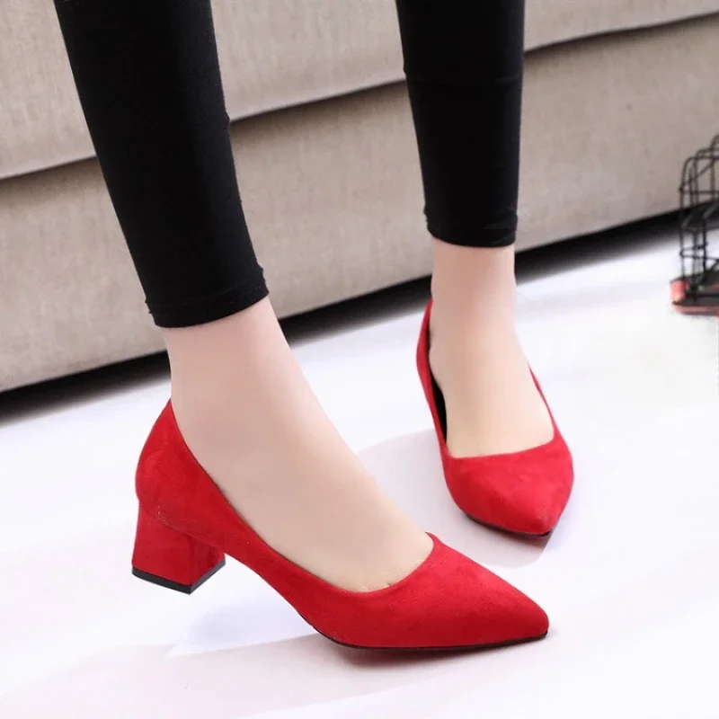 French Red Wedding Shoes for Women 2024 Spring/Summer/Autumn New Pointed Thick Heels Not Tiring Feet Bride Shoes