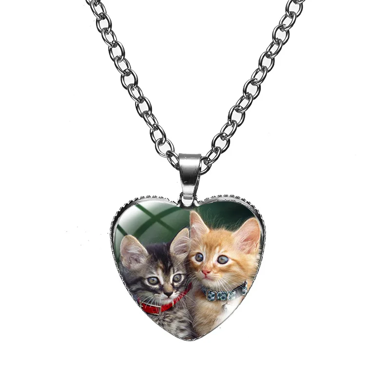 Hot Selling Fashion Accessories Heart Shaped Glass Pendant Alloy Necklace Cat Pattern Exquisite